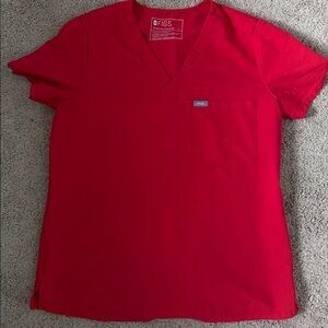 Figs Catarina scrub top in Pop Red. Size Small.